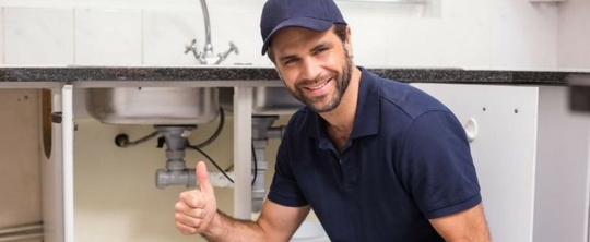 Plumber giving a thumbs up